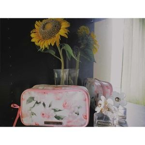 Cosmetic Rose Bag + Bonus Product